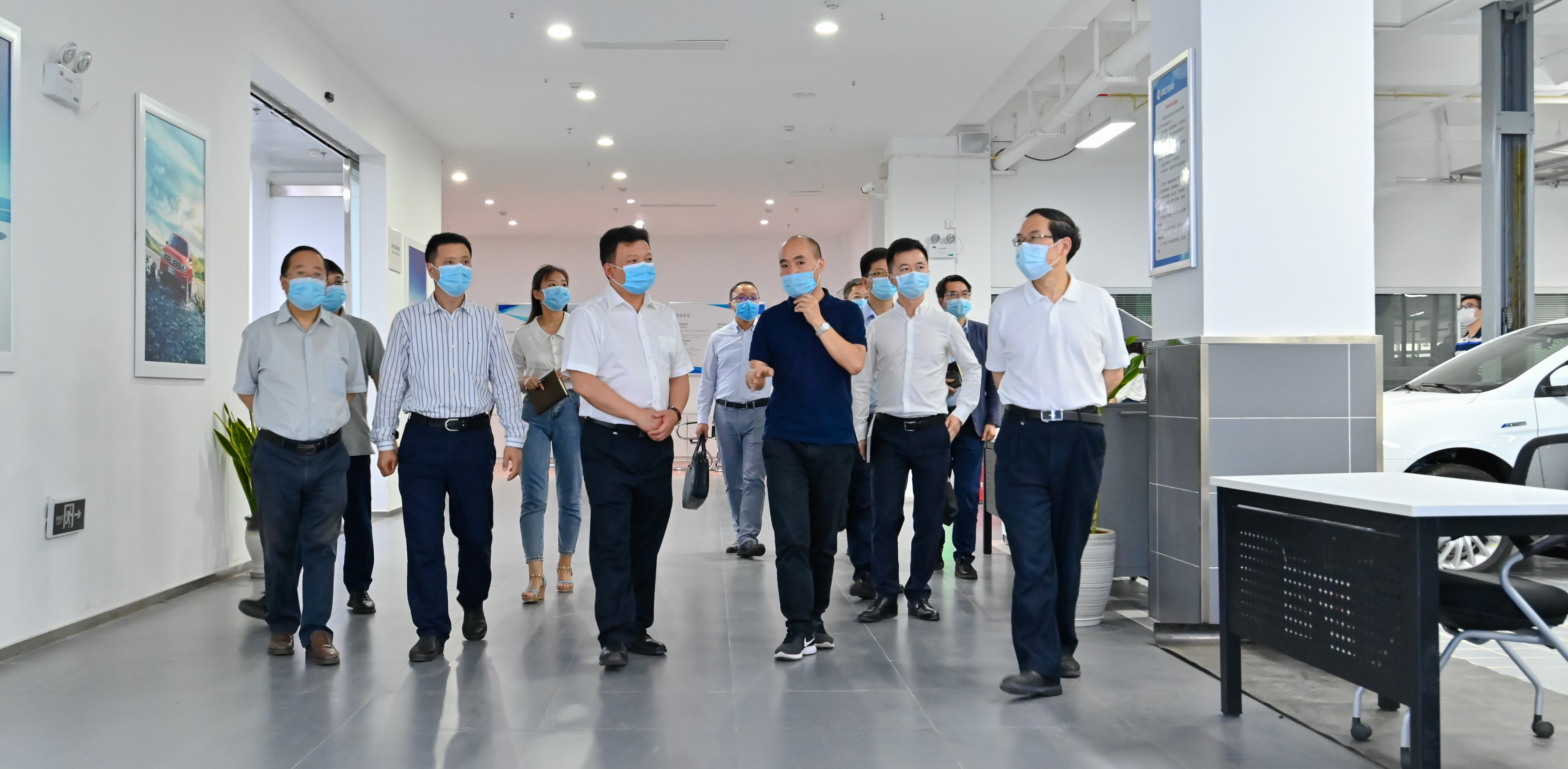 综合新闻渝北区委常委徐永德一行到校调研全力助推校地合作走向深入